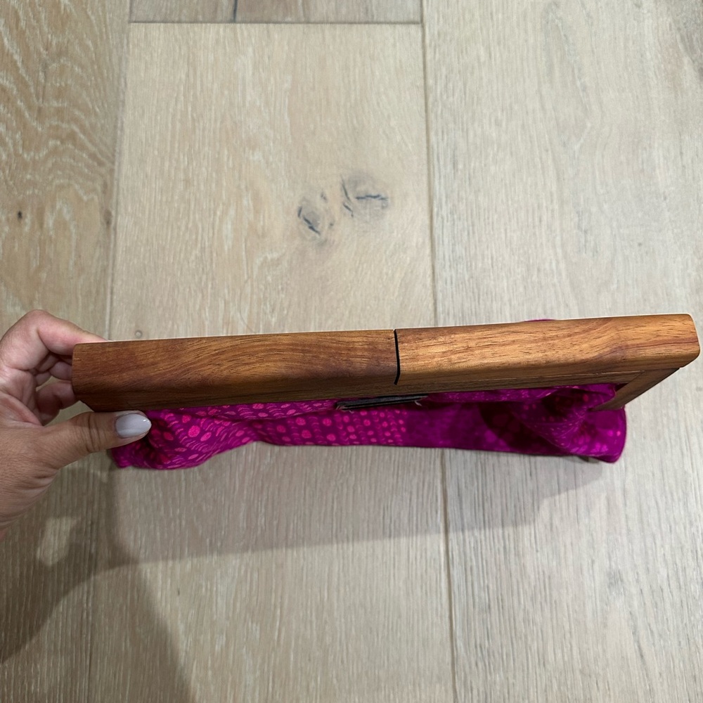 Kahulalea Koa Frame Clutch - Picture 5 of 7
